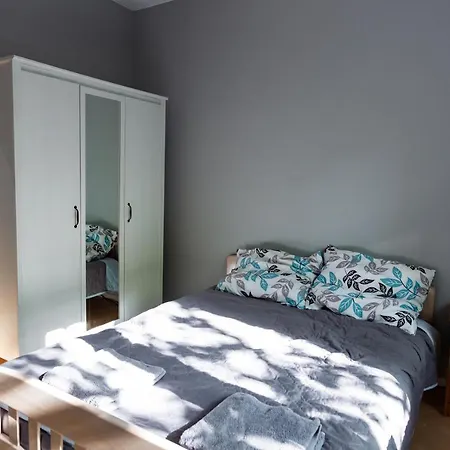 Appartamento Przestronny Apartament Z 2 Sypialniami Breslavia