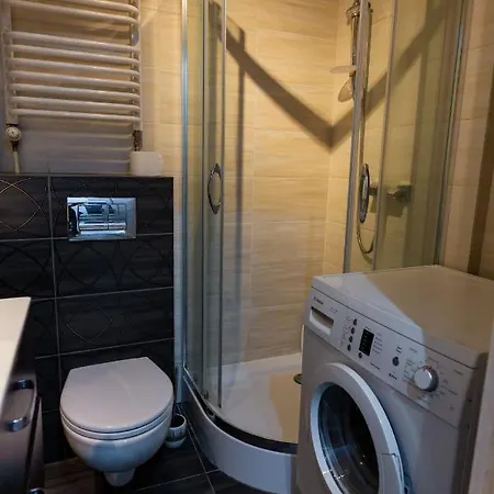 Przestronny Apartament Z 2 Sypialniami Appartamento Breslavia
